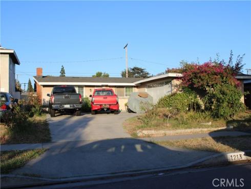 1213 S. Corta Drive