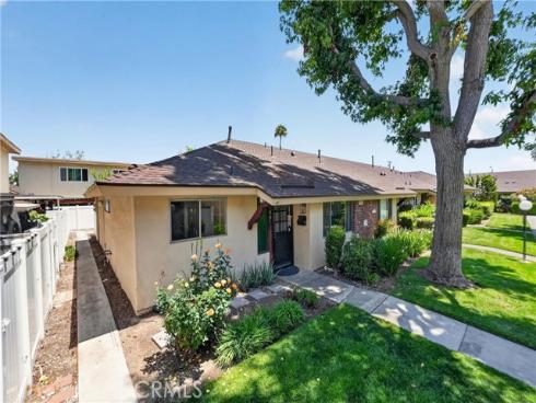1921 N Sherry 89 , Santa Ana, CA