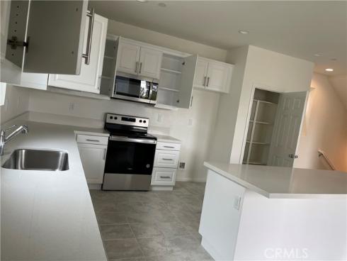 2104 Lacy Crossing Drive, Santa Ana, CA