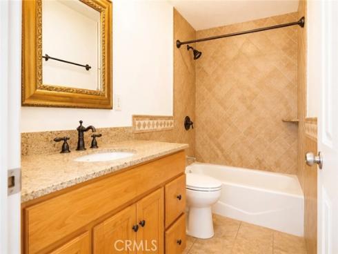 4213 W Roberts , Santa Ana, CA