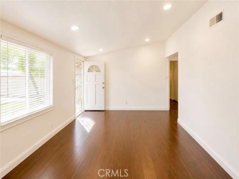 4213 W Roberts , Santa Ana, CA