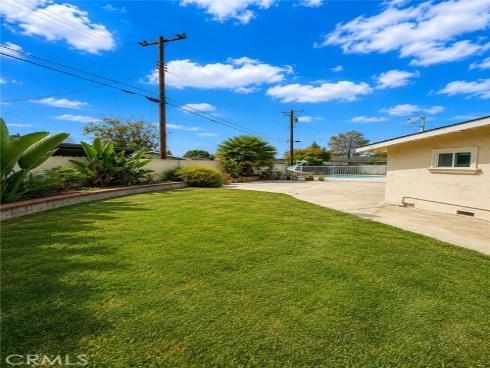 4213 W Roberts , Santa Ana, CA