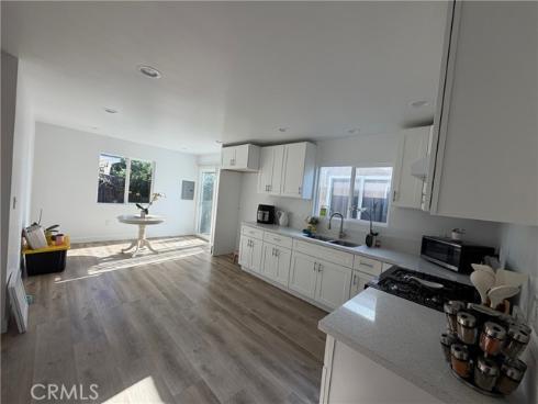 1621 S Diamond , Santa Ana, CA