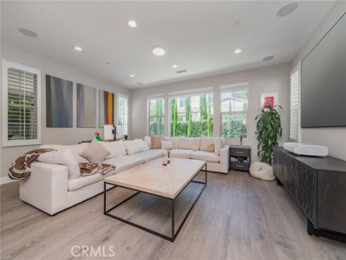 2033 Rembrandt , Santa Ana, CA