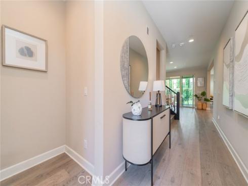 2033 Rembrandt , Santa Ana, CA