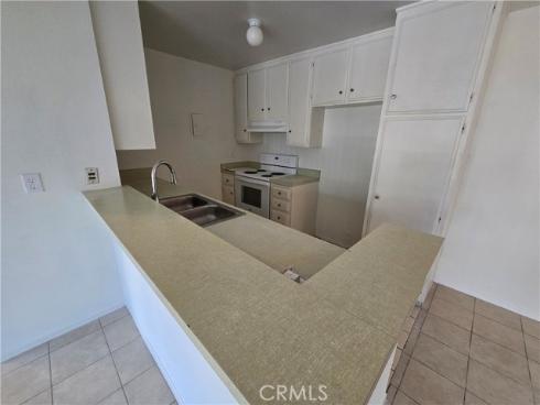 2501 W Sunflower F4 , Santa Ana, CA