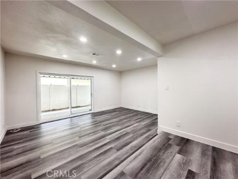 1919 Sherry 46 Lane, Santa Ana, CA