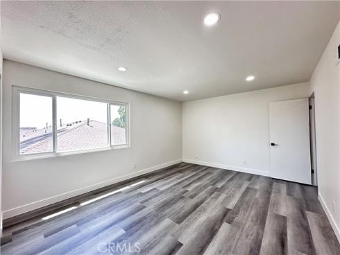 1919 Sherry 46 Lane, Santa Ana, CA