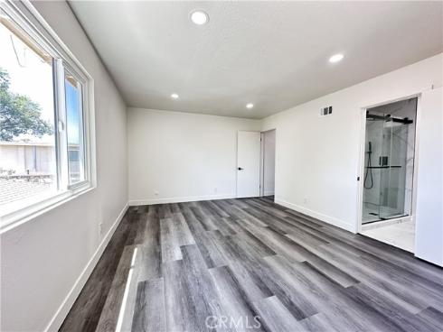 1919 Sherry 46 Lane, Santa Ana, CA