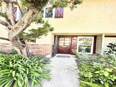 1919 Sherry 46 Lane, Santa Ana, CA