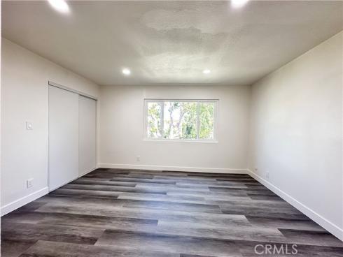 1919 Sherry 46 Lane, Santa Ana, CA