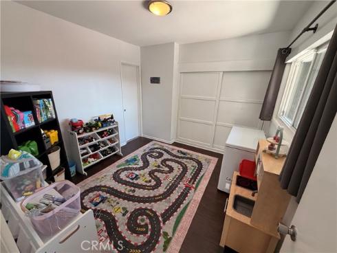 1047  Sherwood  , Santa Ana, CA
