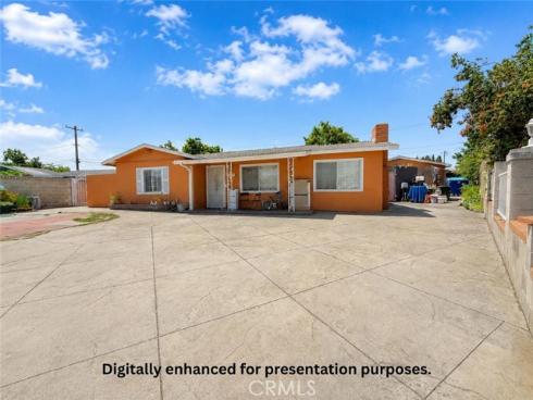 4728 W. Henderson Pl