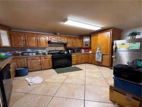 4728 W Henderson Pl  , Santa Ana, CA