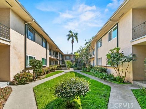 1801 Greenleaf 15 Street, Santa Ana, CA