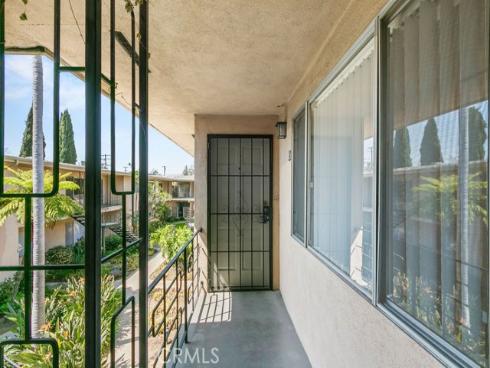 1801 Greenleaf 15 Street, Santa Ana, CA