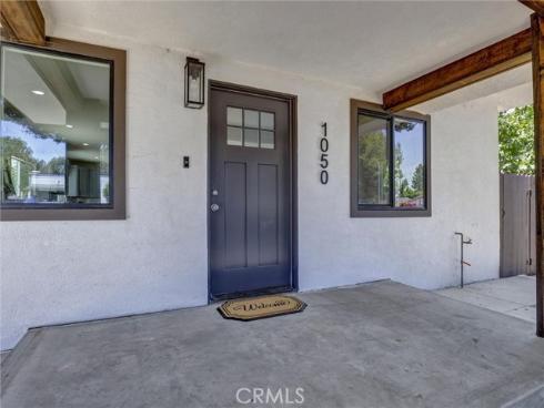 1050 W Chestnut Avenue, Santa Ana, CA