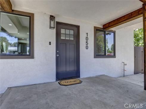 1050 W Chestnut Avenue, Santa Ana, CA