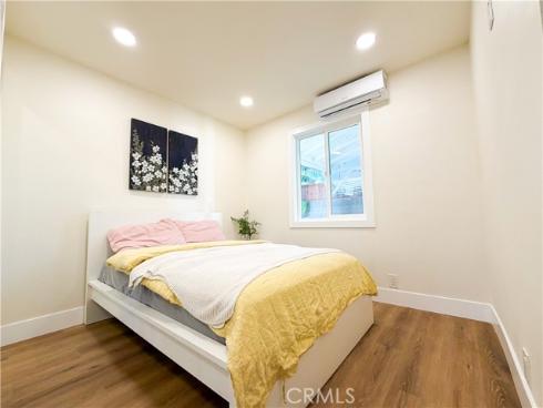 110 N Western , Santa Ana, CA