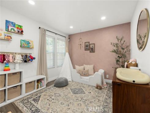 2154 E Wellington , Santa Ana, CA