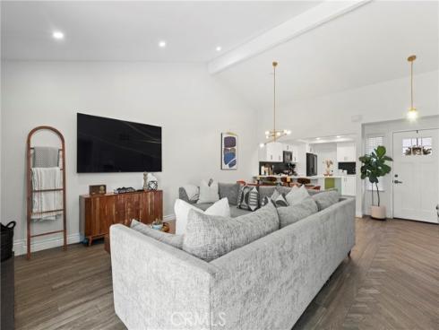 2154 E Wellington , Santa Ana, CA