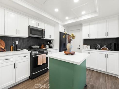 2154 E Wellington , Santa Ana, CA