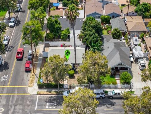 836 South Sycamore Street , Santa Ana, CA
