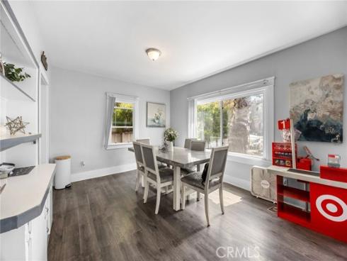 836 South Sycamore Street , Santa Ana, CA