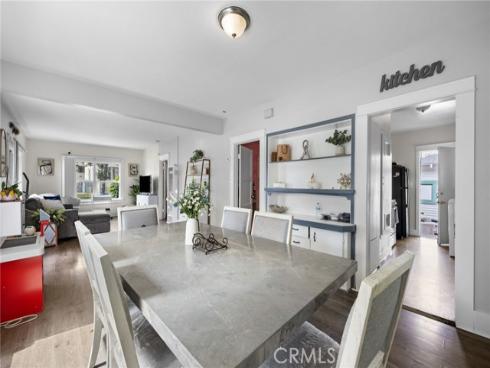 836 South Sycamore Street , Santa Ana, CA