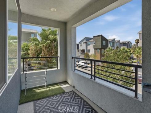 916 E 3rd St , Santa Ana, CA
