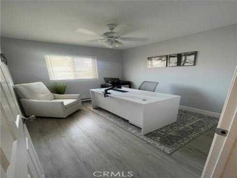 2961 S Sycamore B Street, Santa Ana, CA