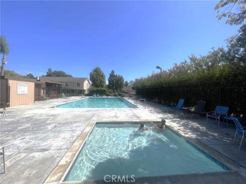 2961 S Sycamore B Street, Santa Ana, CA