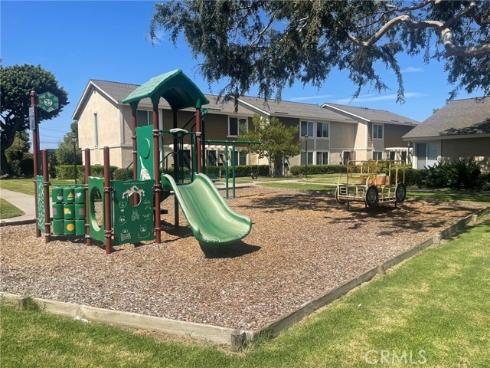2961 S Sycamore B Street, Santa Ana, CA