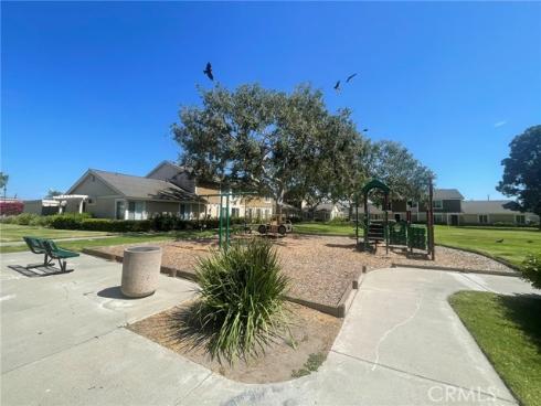 2961 S Sycamore B Street, Santa Ana, CA
