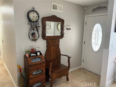 1622 S Pacific , Santa Ana, CA