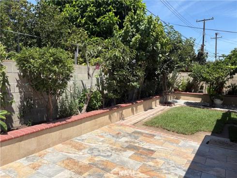 1622 S Pacific , Santa Ana, CA