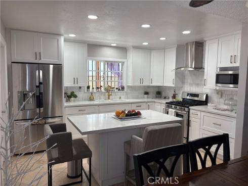 1622 S Pacific , Santa Ana, CA