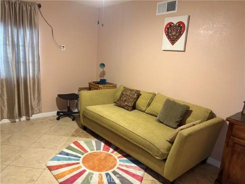 1622 S Pacific , Santa Ana, CA