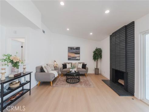 1018 N Wright  , Santa Ana, CA