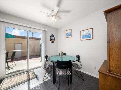 450 Carriage D , Santa Ana, CA