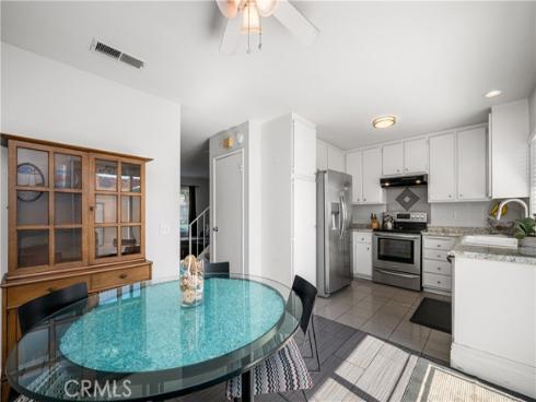 450 Carriage D , Santa Ana, CA