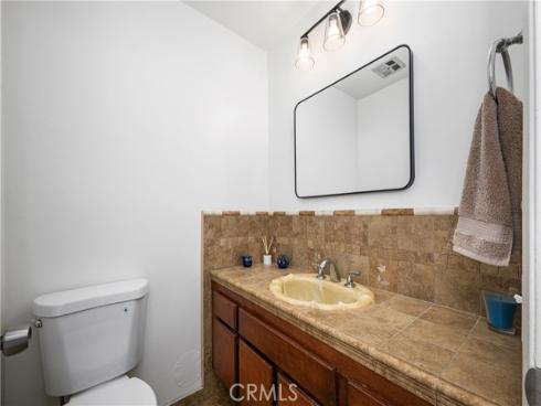 450 Carriage D , Santa Ana, CA