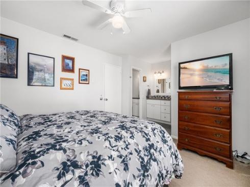 450 Carriage D , Santa Ana, CA