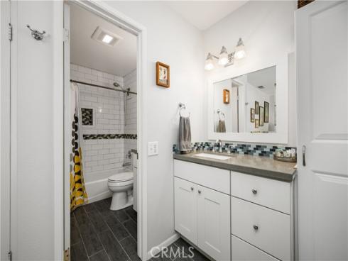 450 Carriage D , Santa Ana, CA