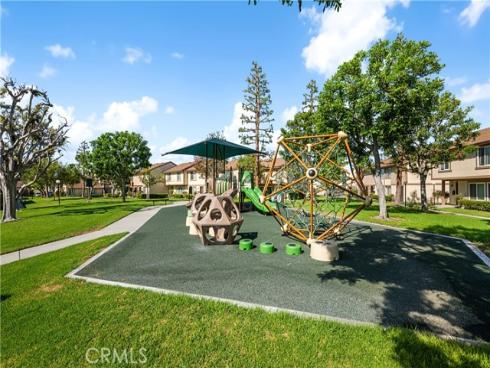 450 Carriage D , Santa Ana, CA