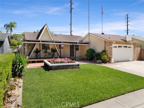 1917 W Flora St , Santa Ana, CA