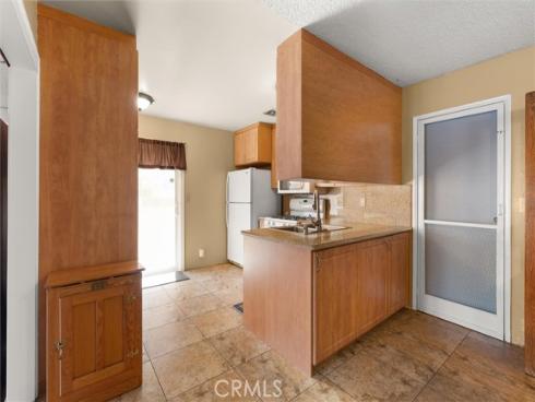 1917 W Flora St , Santa Ana, CA