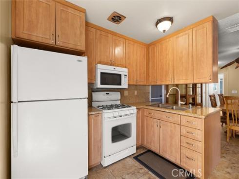1917 W Flora St , Santa Ana, CA