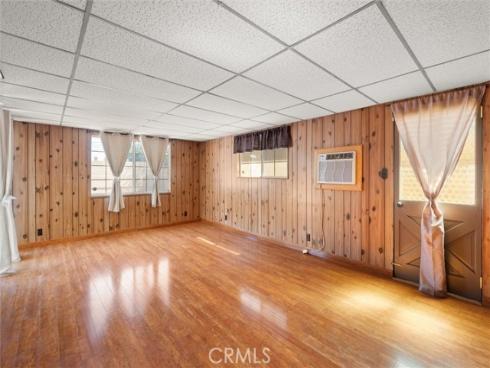 1917 W Flora St , Santa Ana, CA