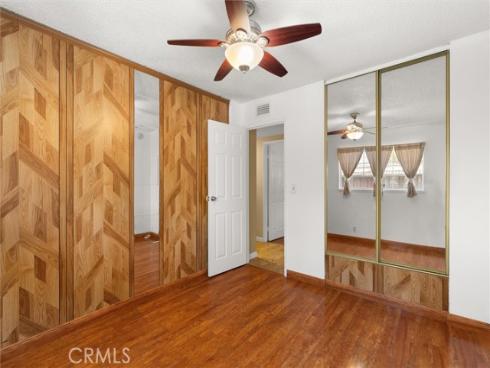 1917 W Flora St , Santa Ana, CA